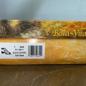 Bella Vita Dayana Black Leather Footwear